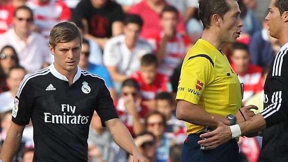 ONCE INICIAL | El Granada sale con toda la artillería en ataque