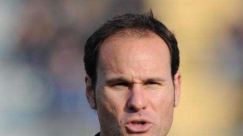 Mateu Lahoz, protagonista en el entrenamiento del Madrid