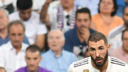 Buyo lo tiene claro: "El Real Madrid tiene que fichar a un '9' que pueda jugar al lado de Benzema"