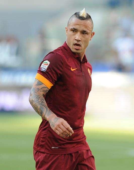 Nainggolan, cerca de renovar con la Roma