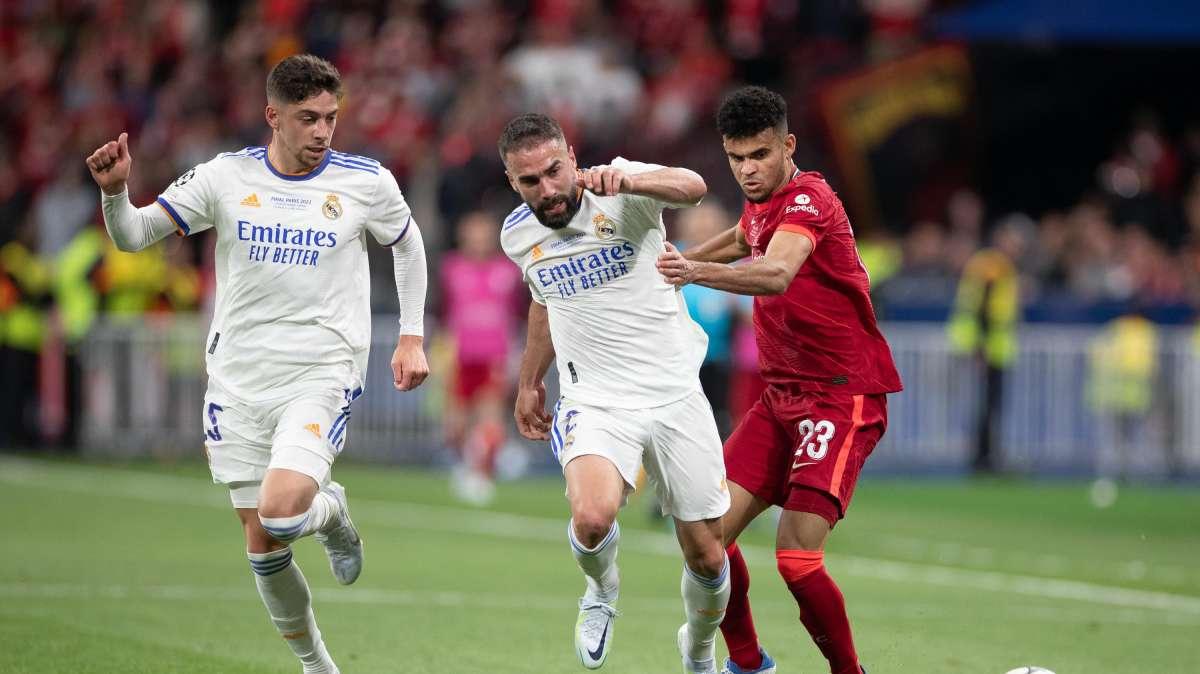 OFICIAL | El Liverpool será el rival del Real Madrid en los octavos de Champions