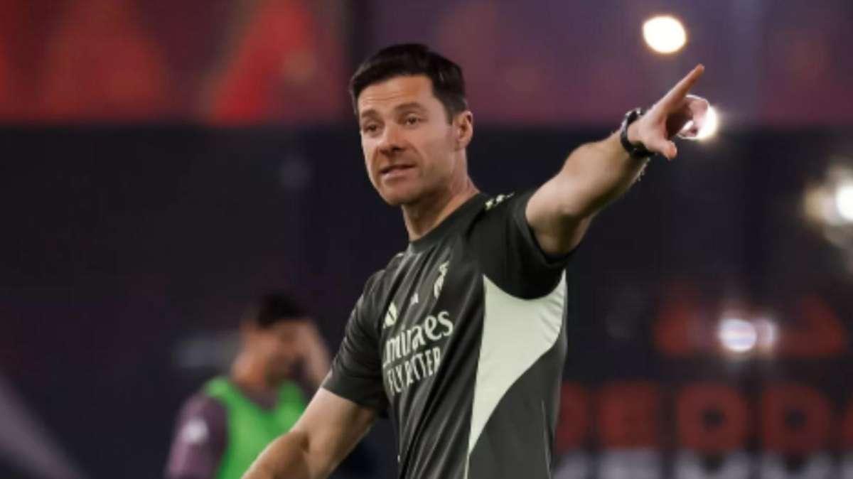 Salen en defensa de Xabi Alonso: "Debe ser el jefe..."
