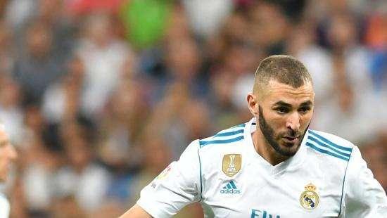 Benzema suma y sigue, dueño de los derbis madrileños
