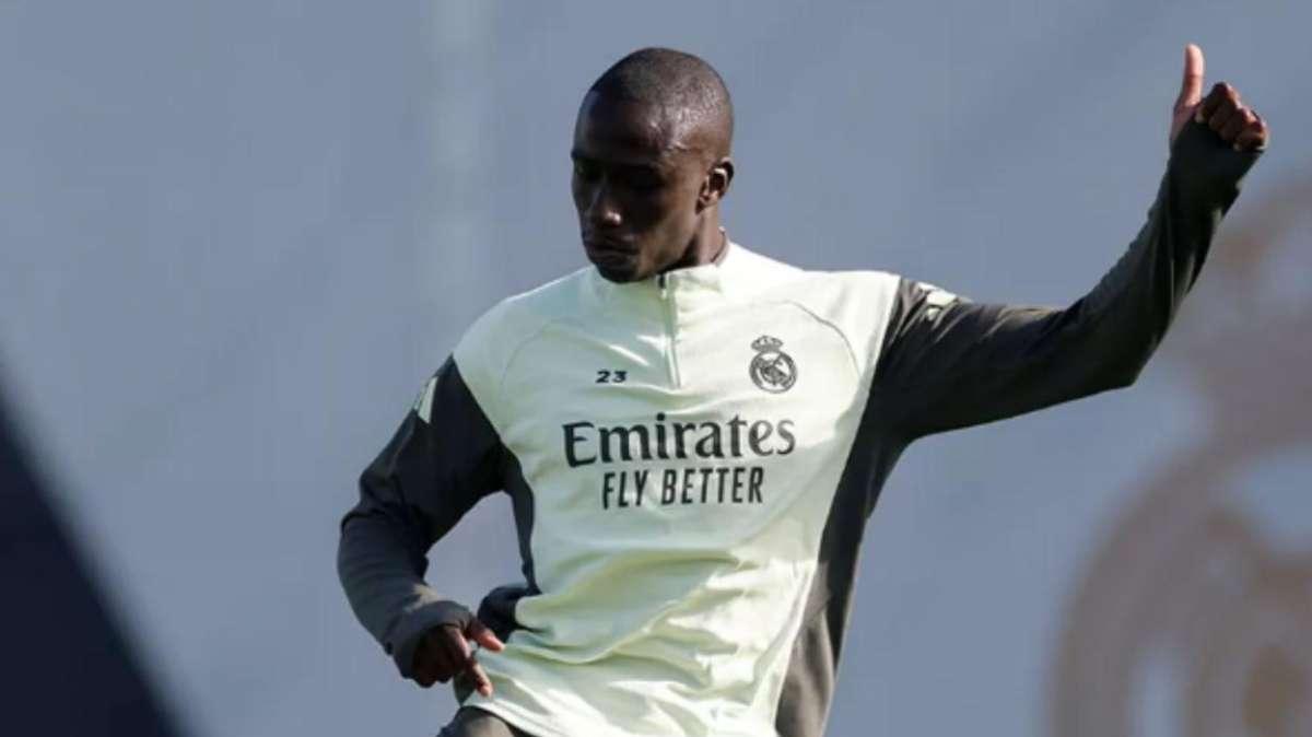 La inesperada prueba de Xabi Alonso con Ferland Mendy