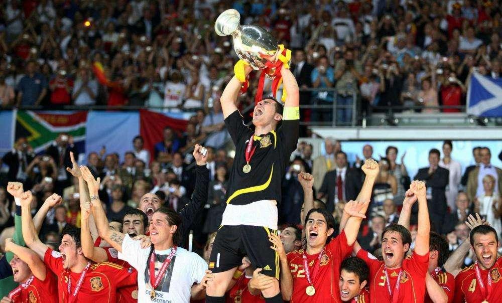 Sergio Ramos: "De un sueño, una realidad. 10 años del primer día más feliz de nuestras vidas"