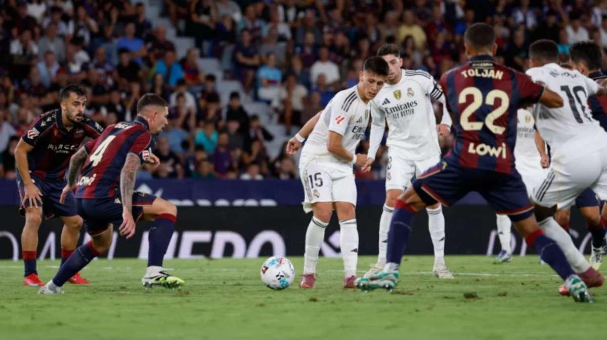 Carlos Álvarez y Etta Eyong, las amenazas del Levante contra el Real Madrid