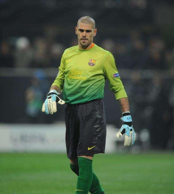 Mourinho quiere a Valdés como sustituto de Courtois