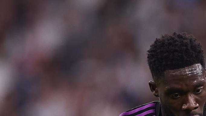 Davies se aleja del Bayern y se acerca al Real Madrid: así está su posible fichaje