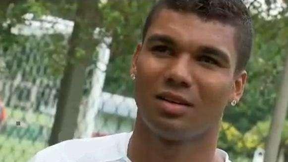 Casemiro presenta sus credenciales para volver al Madrid