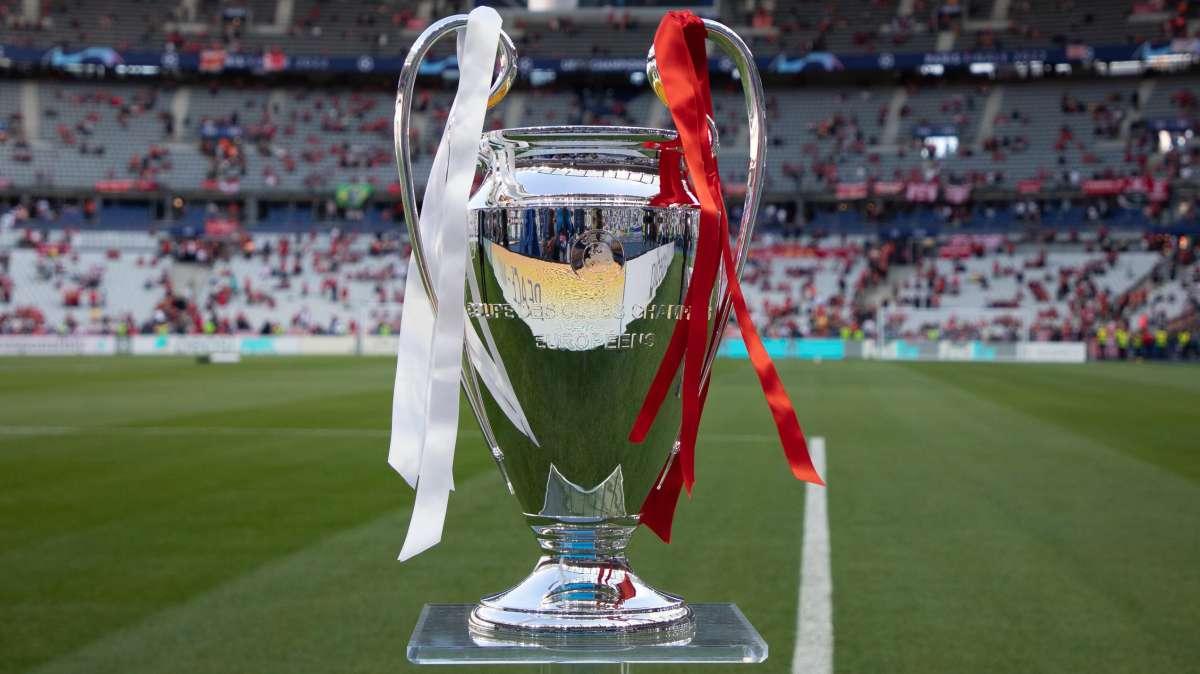 Martínez-Almeida: “Entre todos los equipos de Madrid tenemos 14 Champions”