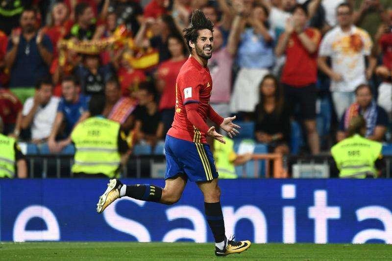 Florentino: "Isco ha renovado. Lo vamos a anunciar en breve con más renovaciones"