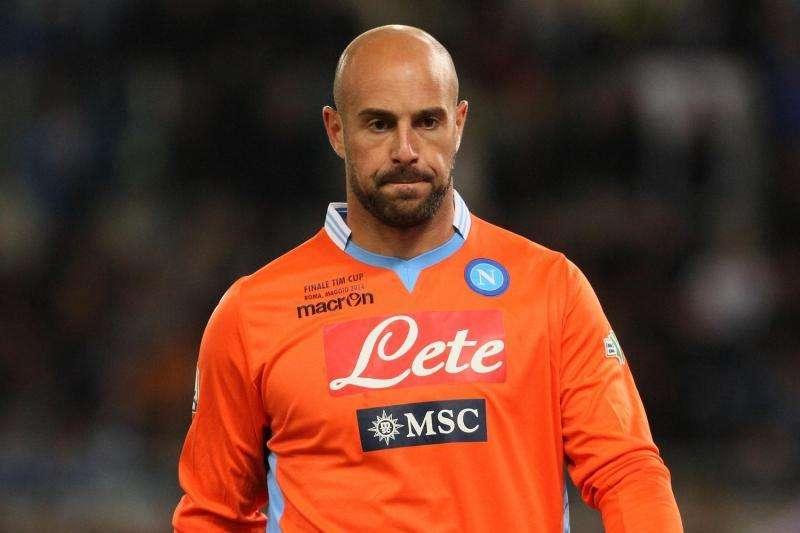 OFICIAL: Reina regresa al Nápoles 