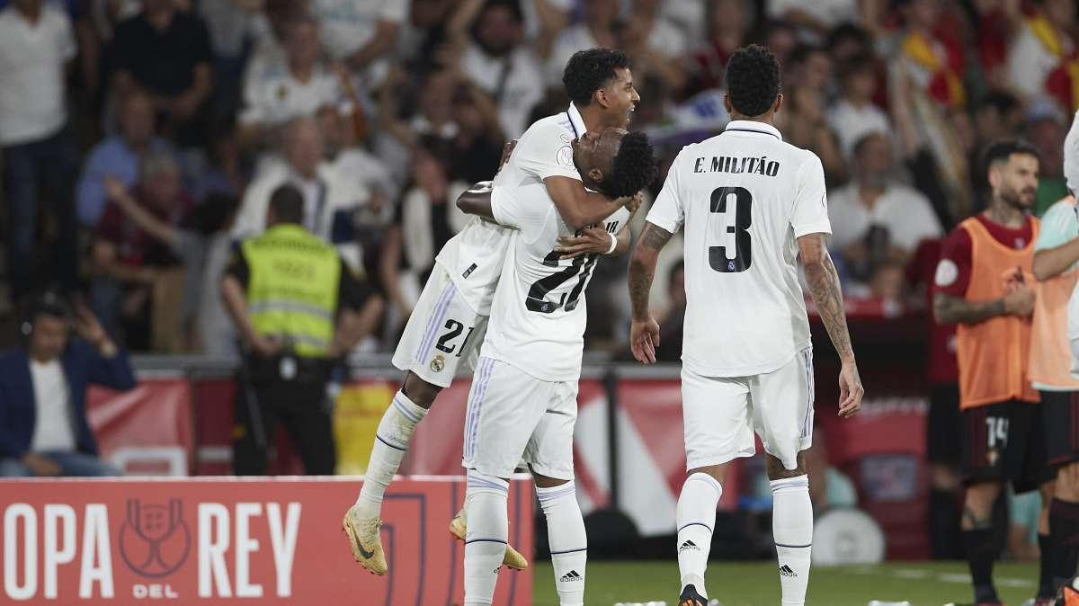 ¿Debe el Real Madrid fichar a un delantero? Los datos hablan por sí solos