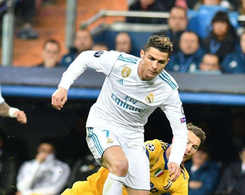 ¡Adidas ya prepara camisetas de la Juventus con el nombre de Cristiano! 
