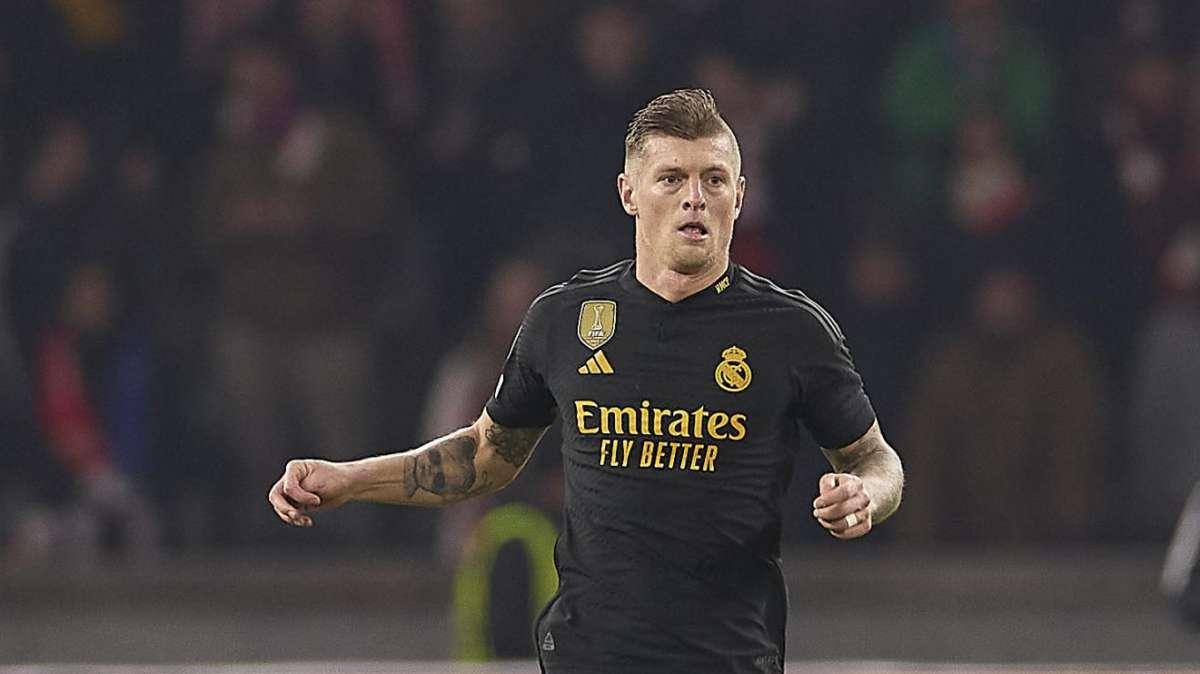 Kroos y su abuelo: "Aquí está la verdadera leyenda"