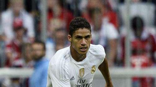 La 'maldición' que impide a Varane ser titular indiscutible en la defensa del Real Madrid