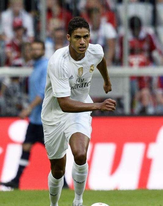 Varane, en condiciones para jugar la vuelta frente al Atletico en el Calderón