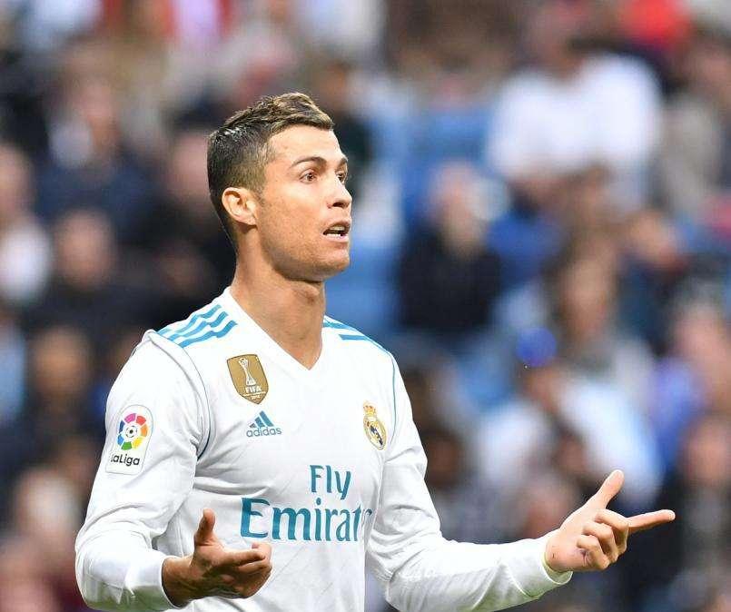 La respuesta más fría de Pérez Reverte sobre el eterno debate Cristiano-Messi
