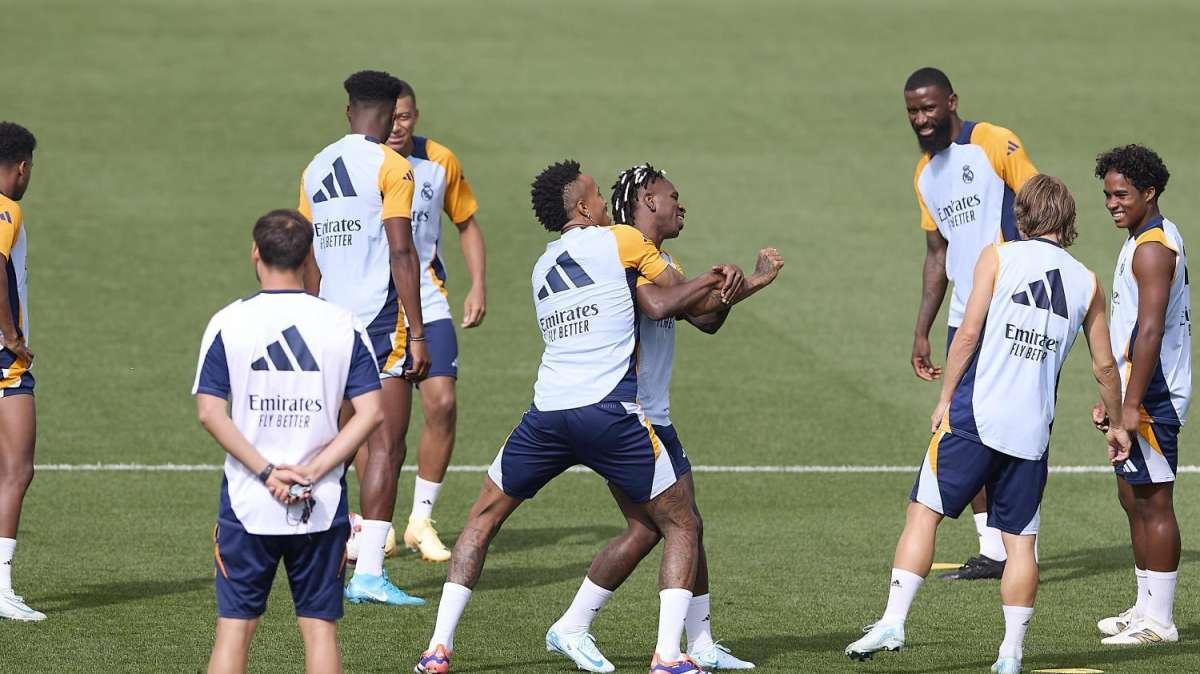 Las mejores imágenes del último entrenamiento del Real Madrid antes de recibir al Betis