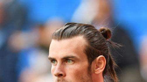 Chris Coleman, seleccionador de Gales: "Espero que Bale no se vaya del Madrid"