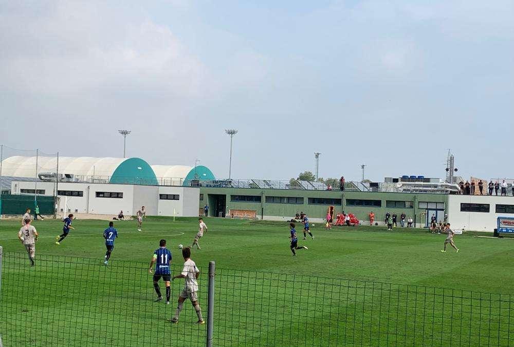 DESCANSO - El Juvenil A del Real Madrid vence 2-0 al Brujas