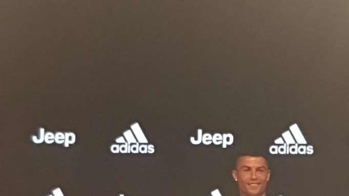 Cristiano olvida sus éxitos en Madrid: "La Juve es un paso adelante en mi carrera"
