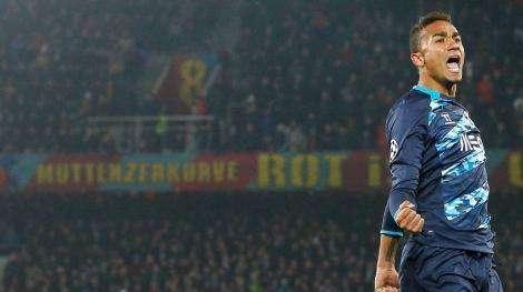 Sport: Madrid y United, favoritos en la puja por Danilo