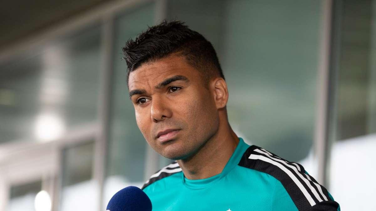 "La oferta del Manchester United puede solucionar la vida de Casemiro"