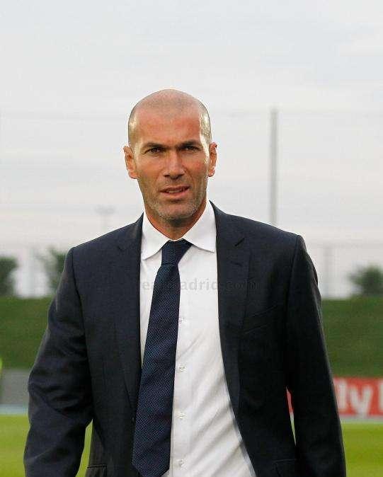 El Santiago Bernabéu juega con cabeza: la fórmula de Zidane
