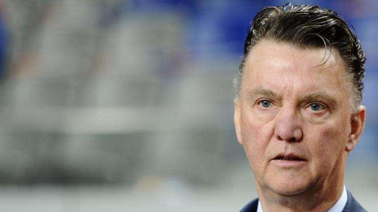 Van Gaal: "Deseo suerte a Gary Neville en Valencia porque la va a necesitar"