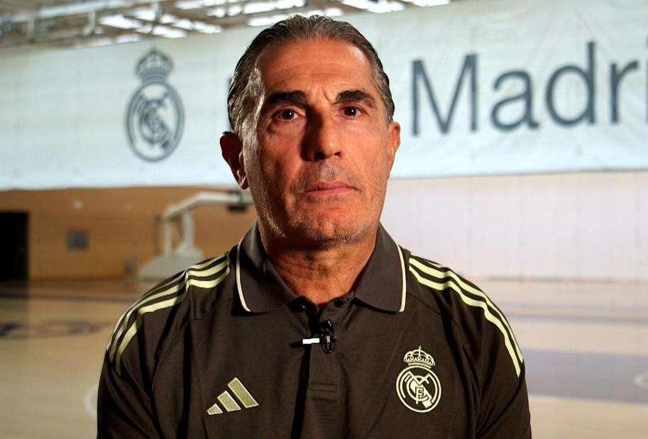 Scariolo aterriza en el Real Madrid con un galardón: "Todos juntos lo hemos creado"