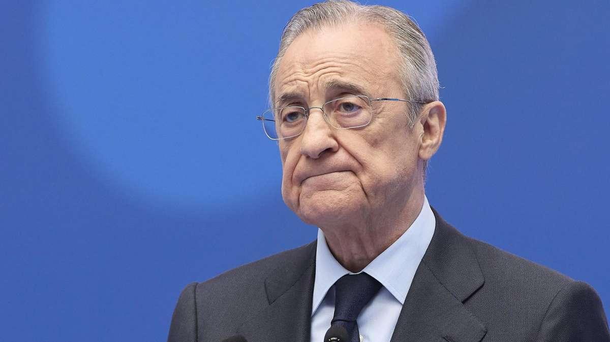 Se aleja uno de los grandes pretendientes del Real Madrid para el lateral derecho