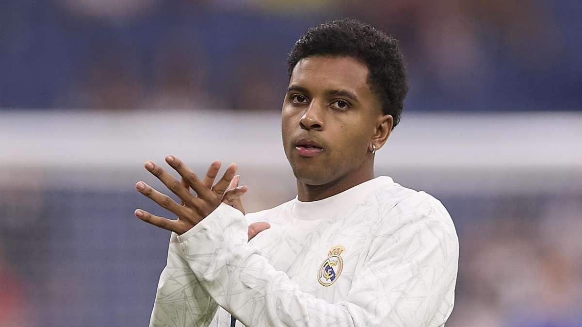 Rodrygo juega a dos bandas: así está su salida del Real Madrid
