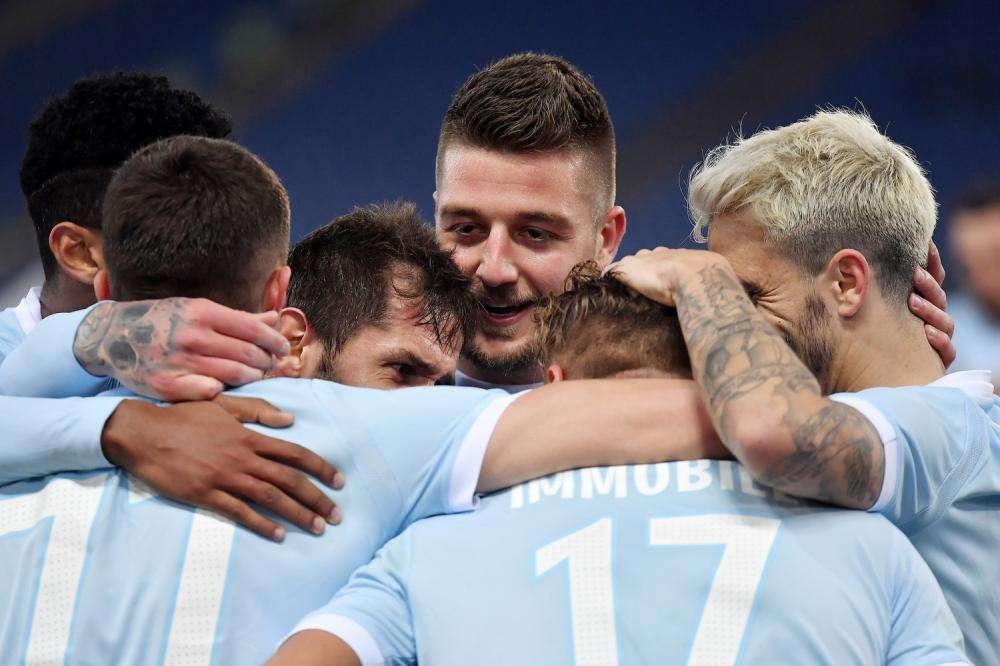 Marca lo confirma: el Madrid quiere al centrocampista de la Lazio