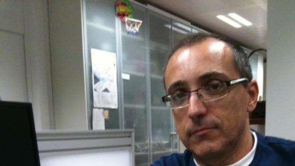 Jesús Alcaide: "Con el bombardeo de noticias negativas que hay, parece que el Madrid no es líder"