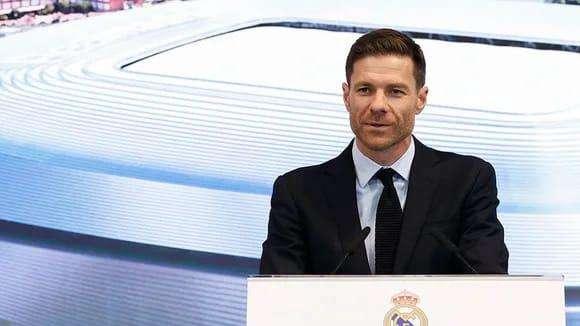 Xabi Alonso quiere más fichajes: "Es nuestro deber mejorar en la planificación"