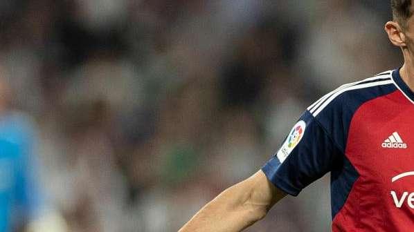 Un jugador de Osasuna sale en defensa de Vinicius: "Hay que parar con él"