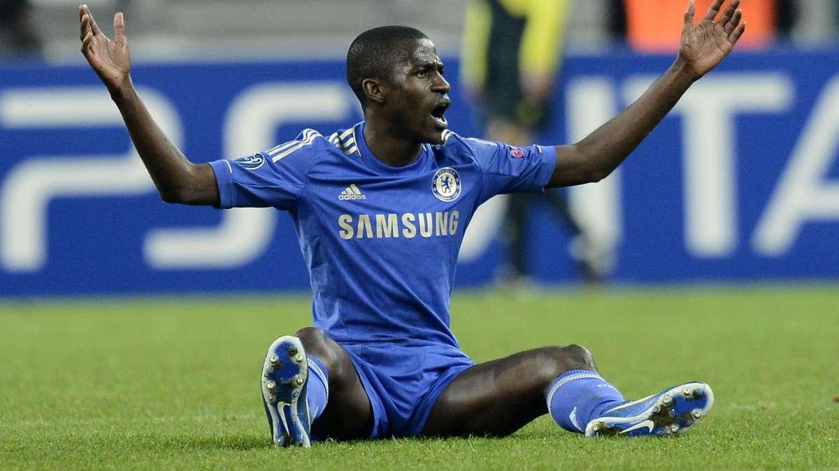 Daily Express: Posible trueque entre Real Madrid y Chelsea