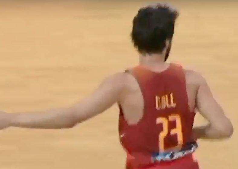 Llull y su ironía con el último fichaje del Barcelona: "¿Vaya festival no?"