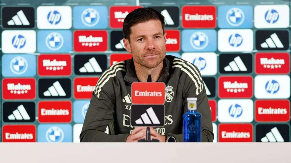 Xabi Alonso, en rueda de prensa: "Hay que medir el riesgo con Mbappé"