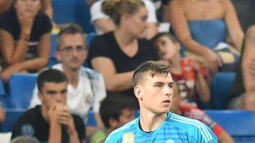 Acuerdo entre el Real Madrid y el Oviedo para prorrogar la cesión de Lunin
