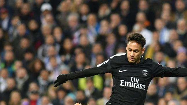 Neymar, rendido a Cristiano: "Le respeto, es un referente para mí"