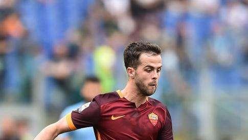 Pjanic: "¿Mi futuro? Quiero terminar la temporada bien y luego ya veremos"