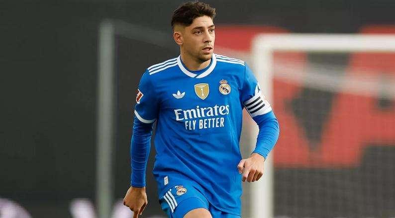 Alarma para Xabi Alonso: Fede Valverde cae lesionado