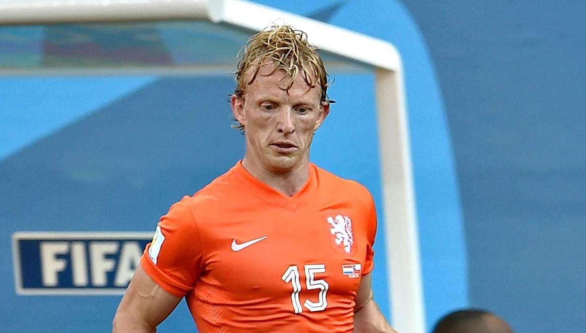 Kuyt: "Luis Suárez va a jugar la Liga de Campeones con el Liverpool"