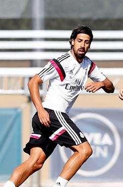 Ancelotti recomienda a Khedira que fiche por el Milan