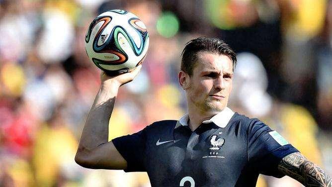 OFICIAL: Debuchy, cedido al Bordeaux