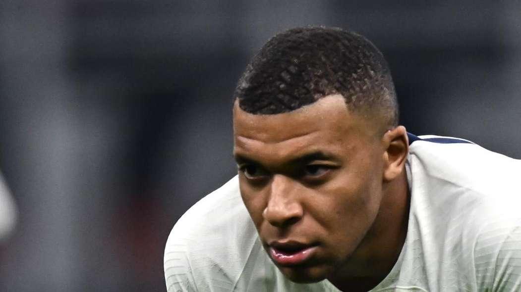 Continúa la presión sobre Mbappé: otro megacontrato, Macron...