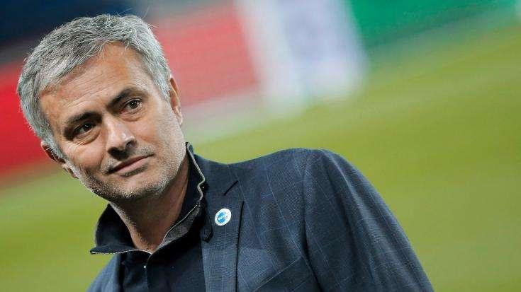 Mourinho a tope con Burkina Faso en la semifinal de la Copa África ante Egipto