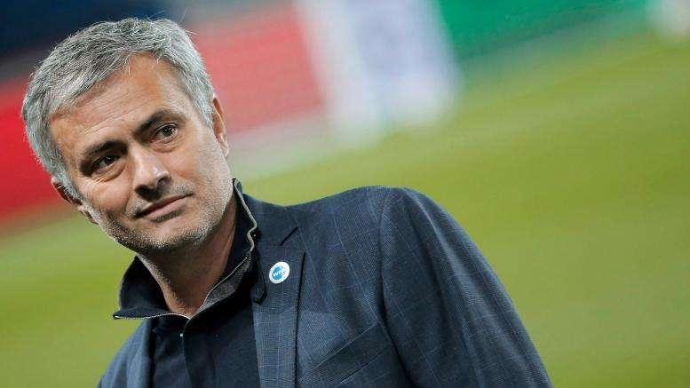 Nahrawi, Ministro de Indonesia: "Hemos discutido sobre la posibilidad de fichar a Mourinho"